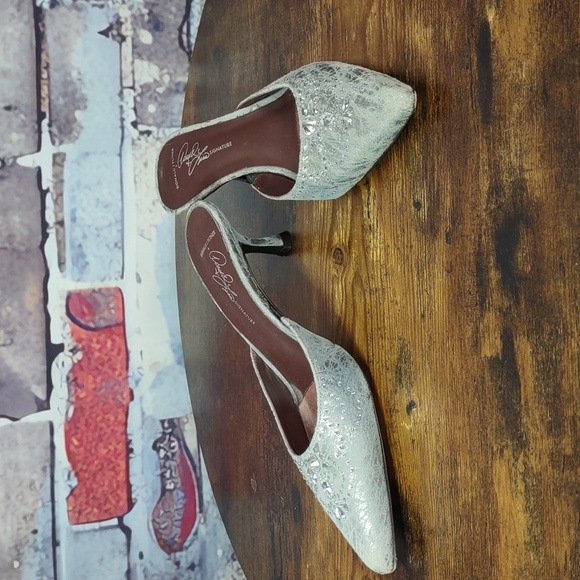 Donald & Lisa Signature by Donald J Pliner Embellished Leather Mule - Picture 4 of 12